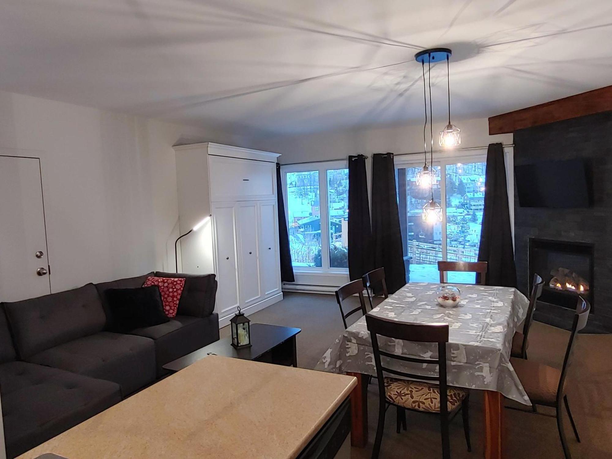 Apartmán Au Pied Des Pentes Bromont Exteriér fotografie